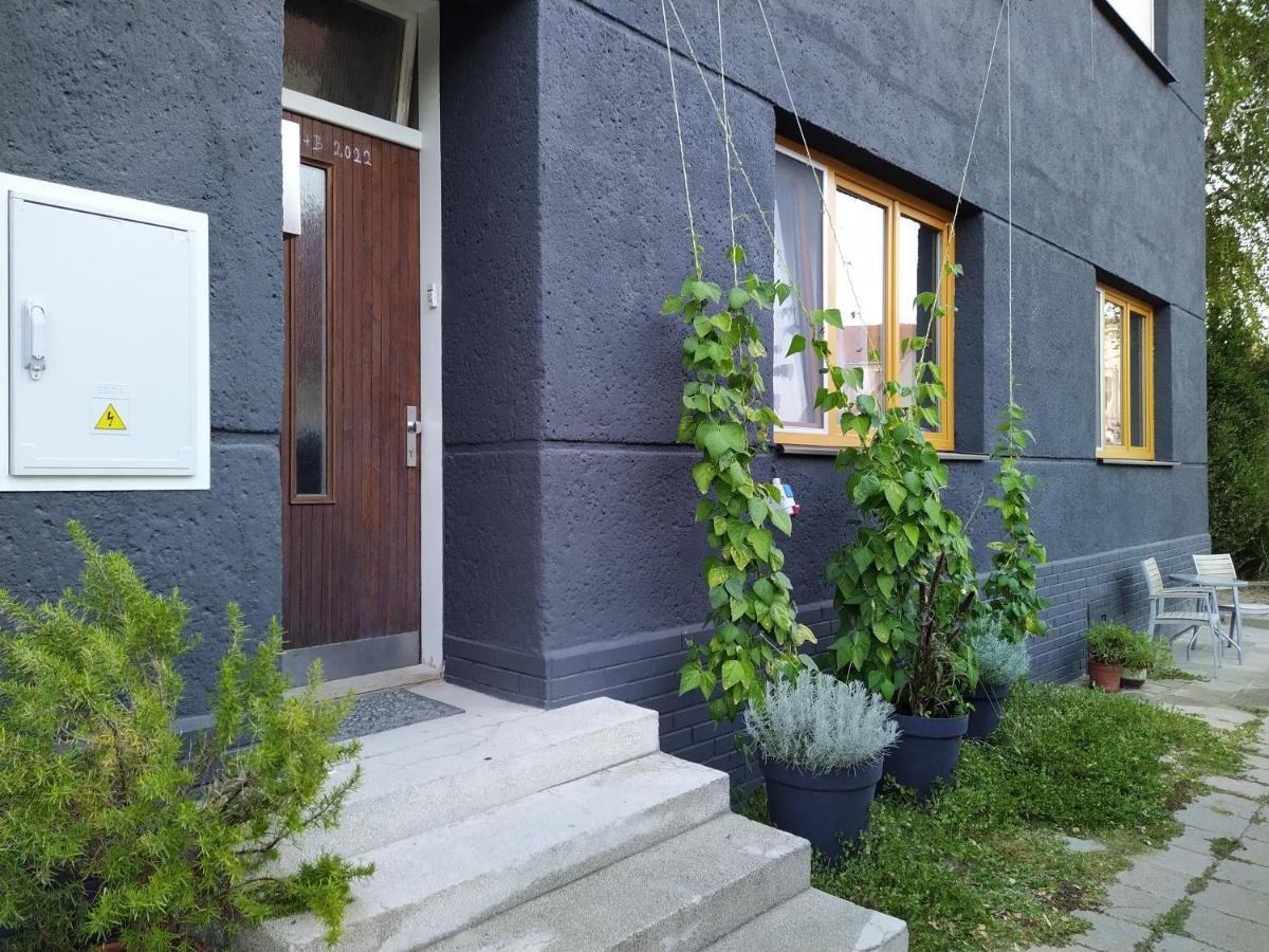 Apartman S Klavirem Lednice Buitenkant foto